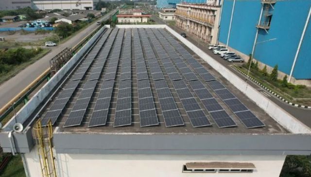 크라카타우포스코 열간압연(HRC) 공장 지붕에 설치된 태양광 발전 시스템 (출처 : KCE)