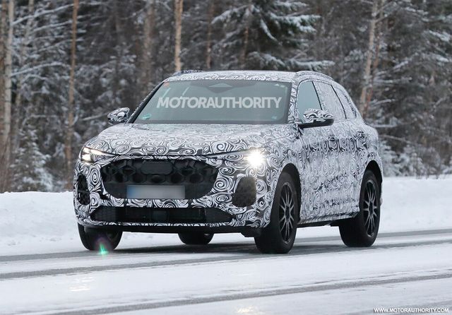 사진 : 아우디 Q5 풀체인지 테스트카 (출처=MotorAuthority)