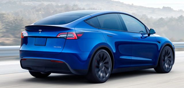 테슬라 모델Y RWD