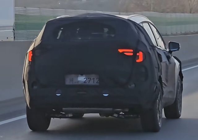 사진 : 기아 스포티지 페이스리프트 테스트카 (출처=Shorts Car)