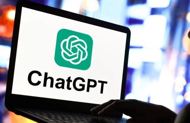 &nbsp;오픈 AI가 더욱 진화된 신형 AI ‘GPT-4o(포오)’를 발표했다.