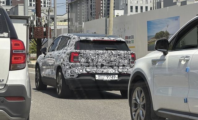 볼보 'EX30' 테스트카 (출처 : 오토스파이넷)