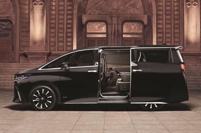 사진 : 토요타 알파드