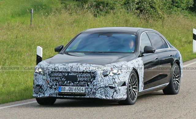 메르세데스-벤츠 'S클래스 페이스리프트' 테스트카 (출처 : Carscoops)