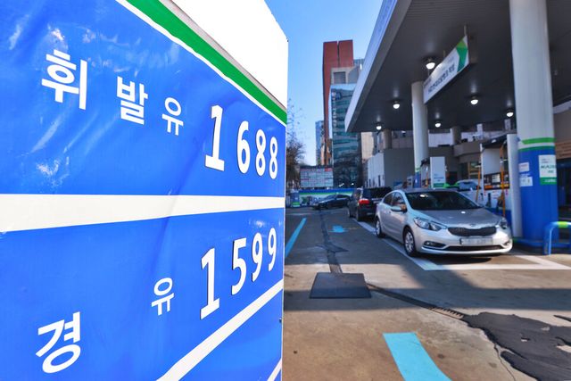 국제유가 영향…주유소 기름값 상승 (출처: 연합뉴스)
