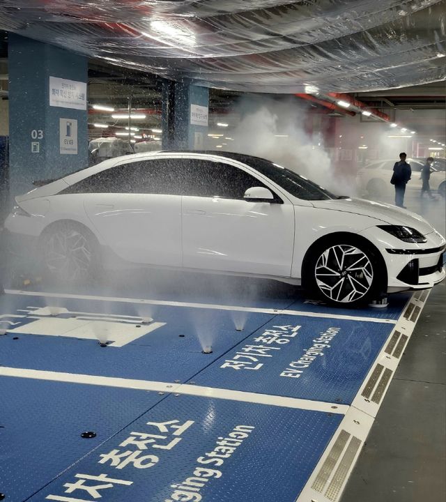 육송 ‘전기차 화재 확산 지연 시스템’ 실연