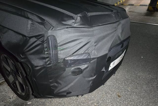 현대차 싼타페 페이스리프트 테스트카 (출처=힐러TV)