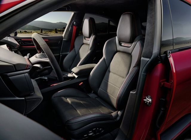 포르쉐 마칸 GTS