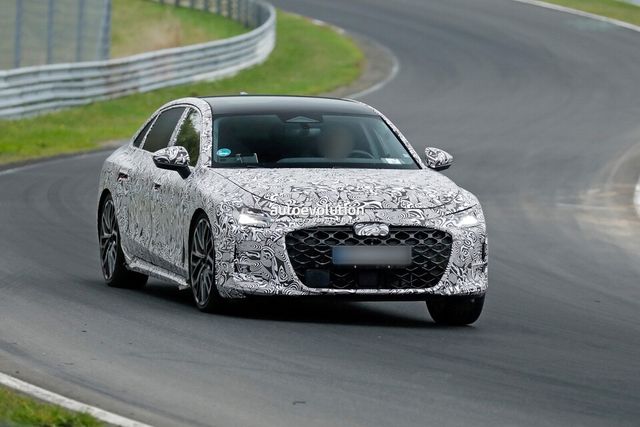 아우디 A6 L 테스트카 (출처 : 오토에볼루션)