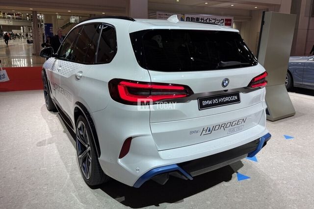 BMW iX5 하이드로젠