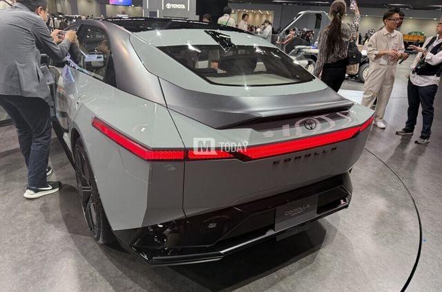 토요타 코롤라 EV