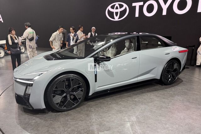 토요타 코롤라 EV