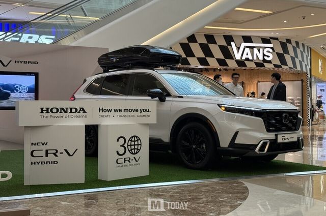 스타필드 하남에 팝업스토어를 연 혼다코리아, 2026년형 CR-V를 전시하고 있다.&nbsp;