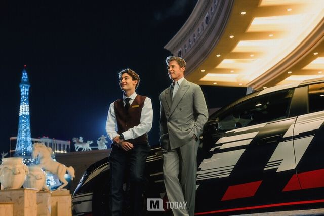 브래드 피트,&nbsp;조지 러셀이 함께 한 ‘메르세데스-AMG GT 4-도어 쿠페’ 프리미어 영상