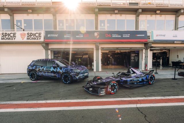 포르쉐 99X 일렉트릭 및 카이엔 일렉트릭 프로토타입&nbsp;(출처=포르쉐 AG)