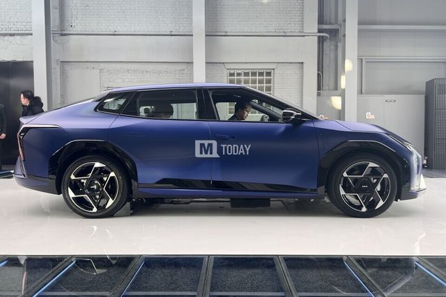 사진 : 기아 EV4 GT 라인