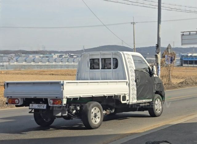현대차 '포터 2 풀체인지' 테스트카 (출처 : 힐러TV)