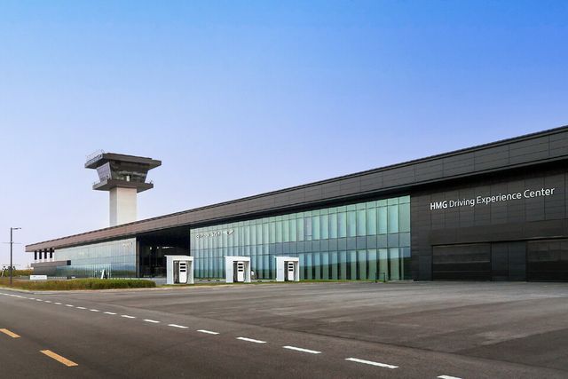 사진 : HMG 드라이빙 익스피리언스 센터 전경