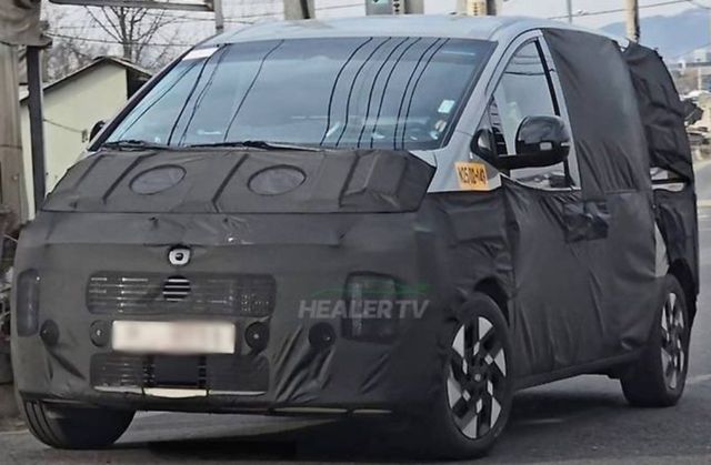 스타리아 페이스리프트 스파이샷(출처: 힐러티비)