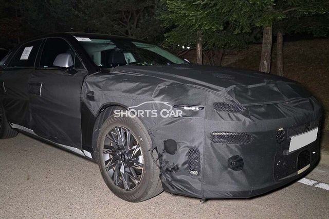 현대차 '그랜저 페이스리프트' 테스트카 (출처 : 숏카)