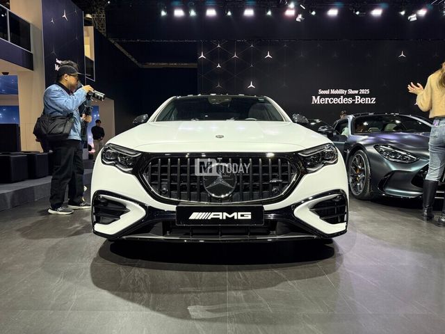 사진 : 메르세데스-AMG E 53 하이브리드 4MATIC+ 에디션 1