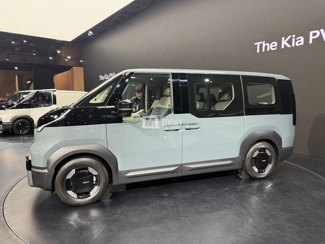 사진 : 기아 PV5 패신저