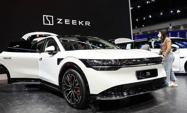 지리자동차그룹이 지난 7일 뉴욕시장에 상장된 산하 전기차 브랜드 ‘Zeekr(지커)’의 상장을 폐지하고 완전 자회사화한다.
