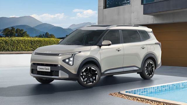 사진 : 기아 카렌스 클라비스