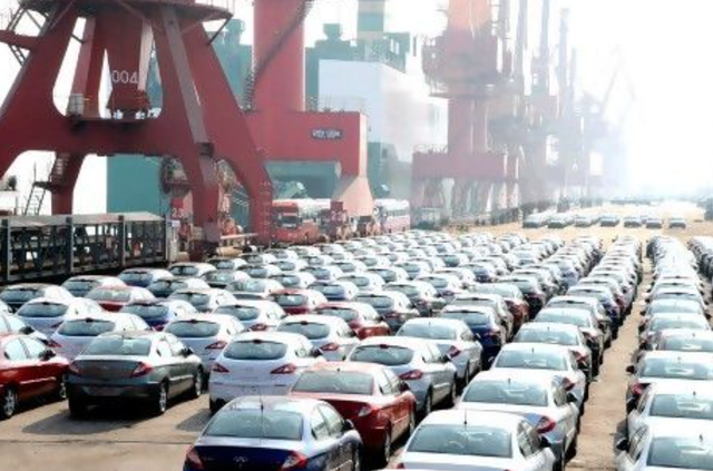 일본정부가 “미국에서 생산된 일본차”를 일본으로 수입하는 방안을 검토하고 있다.