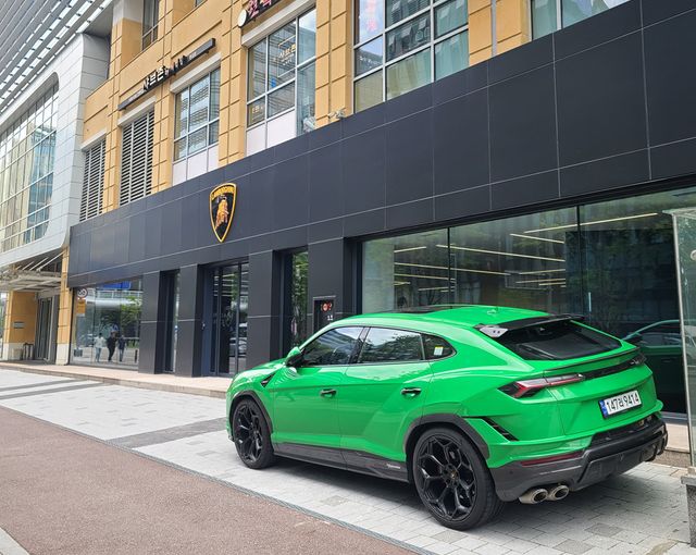 도이치오토모빌 그룹 이탈리아오토모빌리 람보르기니 분당전시장