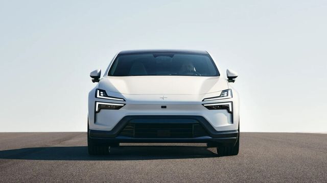 사진 : 폴스타 4