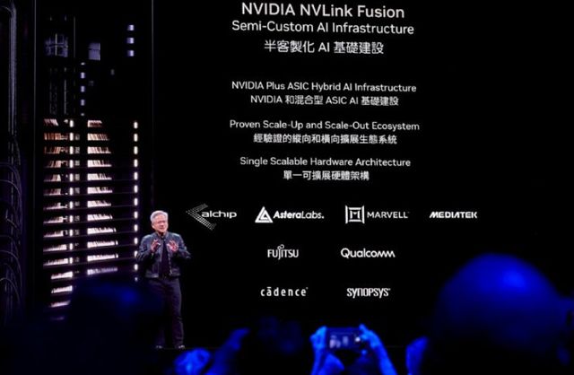 엔비디아가 &nbsp;폭스콘, 대만 정부와 협력해 초고성능 AI 슈퍼컴퓨터 개발 프로젝트를 진행한다.