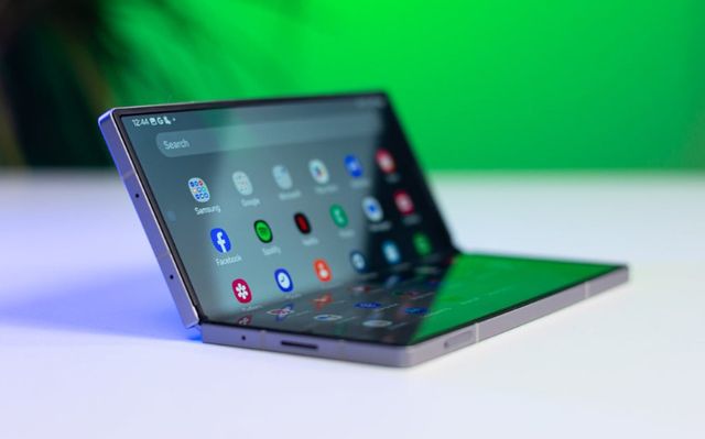 삼성전자가 내달&nbsp; 9일(현지시간) 차세대 접이식 스마트폰 갤럭시 Z폴드 7과 갤럭시 Z플립7 시리즈를 미국 뉴욕 브루클린에서 공개한다.