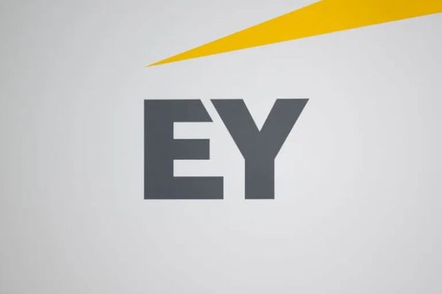 독일 회계 컨설팅업체 EY가 세계 20대 주요 자동차 제조업체의 2025년 1분기 실적을 분석&nbsp;평가한 결과, 독일 자동차업체들은 1분기 매출, 순이익이 급락한 반면 중국 자동차업체들이 급성장세를 보이면서 자동차시장 판도가 빠르게 뒤바뀌고 있다.