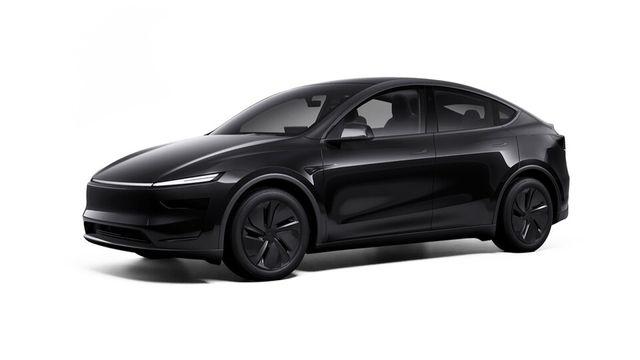 사진 : 테슬라 모델 Y 다이아몬드 블랙 컬러