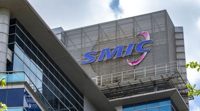 중국이 2030년까지 전 세계 파운드리 생산 능력의 30%를 차지하며 세계 반도체 생산 허브로 부상할 것으로 전망됐다.