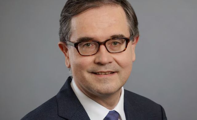 르노코리아를 이끌었던 프랑수아 프로보사장이 르노그룹의 차기 CEO 유력 후보로 떠올랐다.