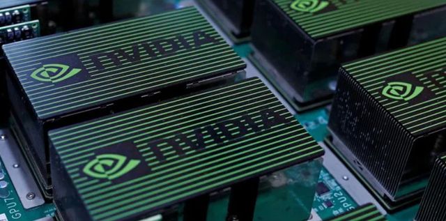 트럼프 행정부가 엔비디아와 AMD의&nbsp;대중국 반도체 칩 판매 수익의 15%를 받기로 합의한 것으로 알려졌다.