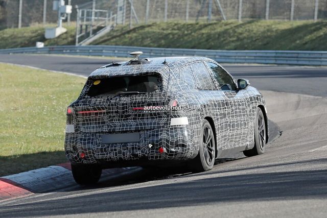 사진 : BMW iX3 풀체인지 테스트카 (출처=Autoevolution)