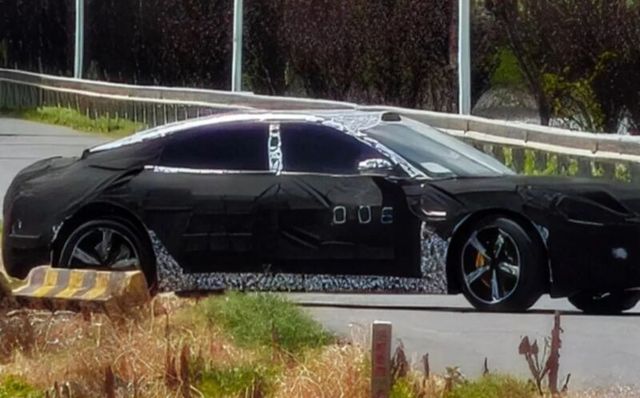 사진 : 샤오미 SU7 L 테스트카 (출처=风清颂)