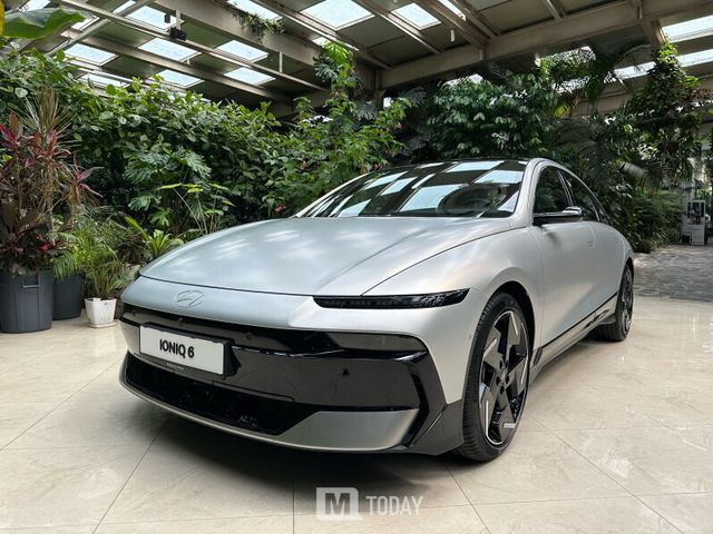 아이오닉 6