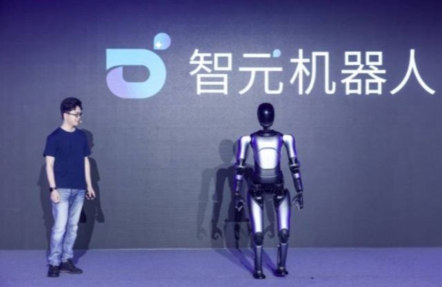 미래에셋그룹과 LG그룹이 신기술 투자를 위해 공동 조성한 글로벌 펀드인 미래에셋-LG전자 뉴그로스 펀드가 중국 지위안 로보틱스에 전략적 투자를 진행한다.