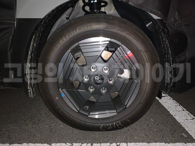 사진 : 현대차 스타리아 EV 테스트카 (출처=고딩의 자동차이야기)