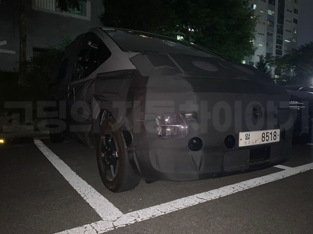 사진 : 현대차 스타리아 EV 테스트카 (출처=고딩의 자동차이야기)