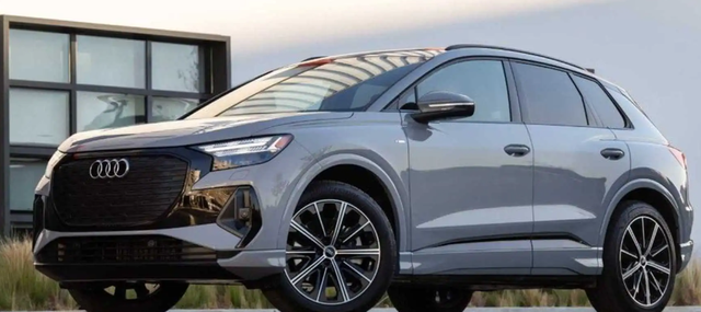 아우디 준중형 전기차 Q4 e-트론