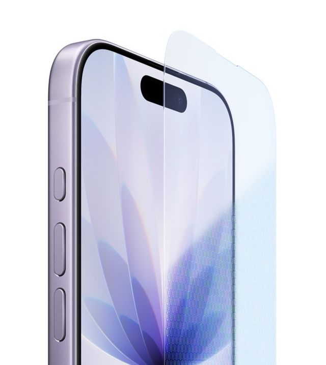 아이폰&nbsp;17은&nbsp;전면&nbsp;소재로&nbsp;‘세라믹&nbsp;실드&nbsp;2’를&nbsp;적용해&nbsp;최대&nbsp;3배&nbsp;향상된&nbsp;스크래치&nbsp;저항력을&nbsp;제공한다.