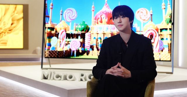 배우 안효섭이 삼성전자의 130형 마이크로 RGB TV의 압도적인 스케일과 색감에 주목하며 “집에서도 영화관에서 시청하는 것처럼 완전히 몰입할 수 있는 최고의 스크린”이라고 평가했다.