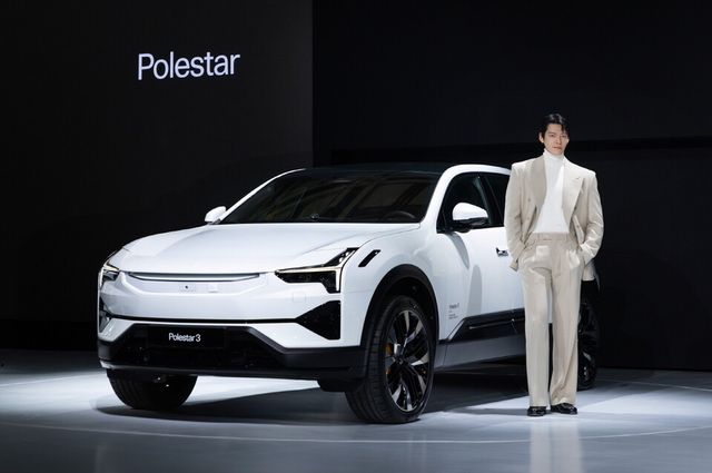 폴스타 앰버서더 배우 김우빈