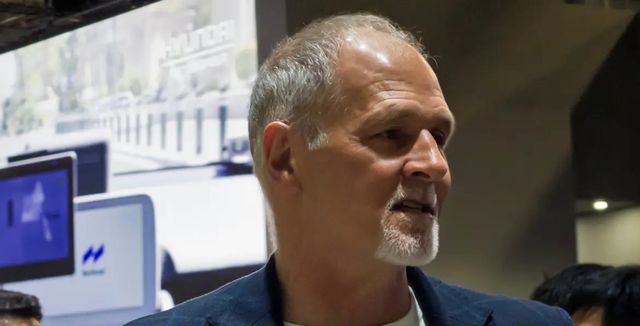 보스톤다이나믹스를 30년 간 이끈 로버트 플레이터CEO