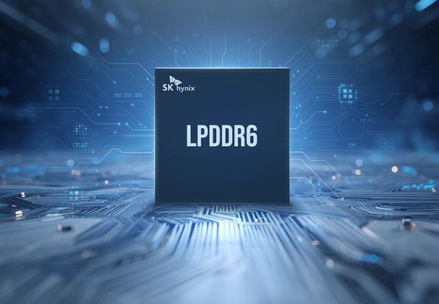 SK하이닉스가 10나노급 6세대(1c) 공정을 적용한 16Gb(기가비트) LPDDR6 D램 개발을 완료, 하반기부터 양산을 시작한다.